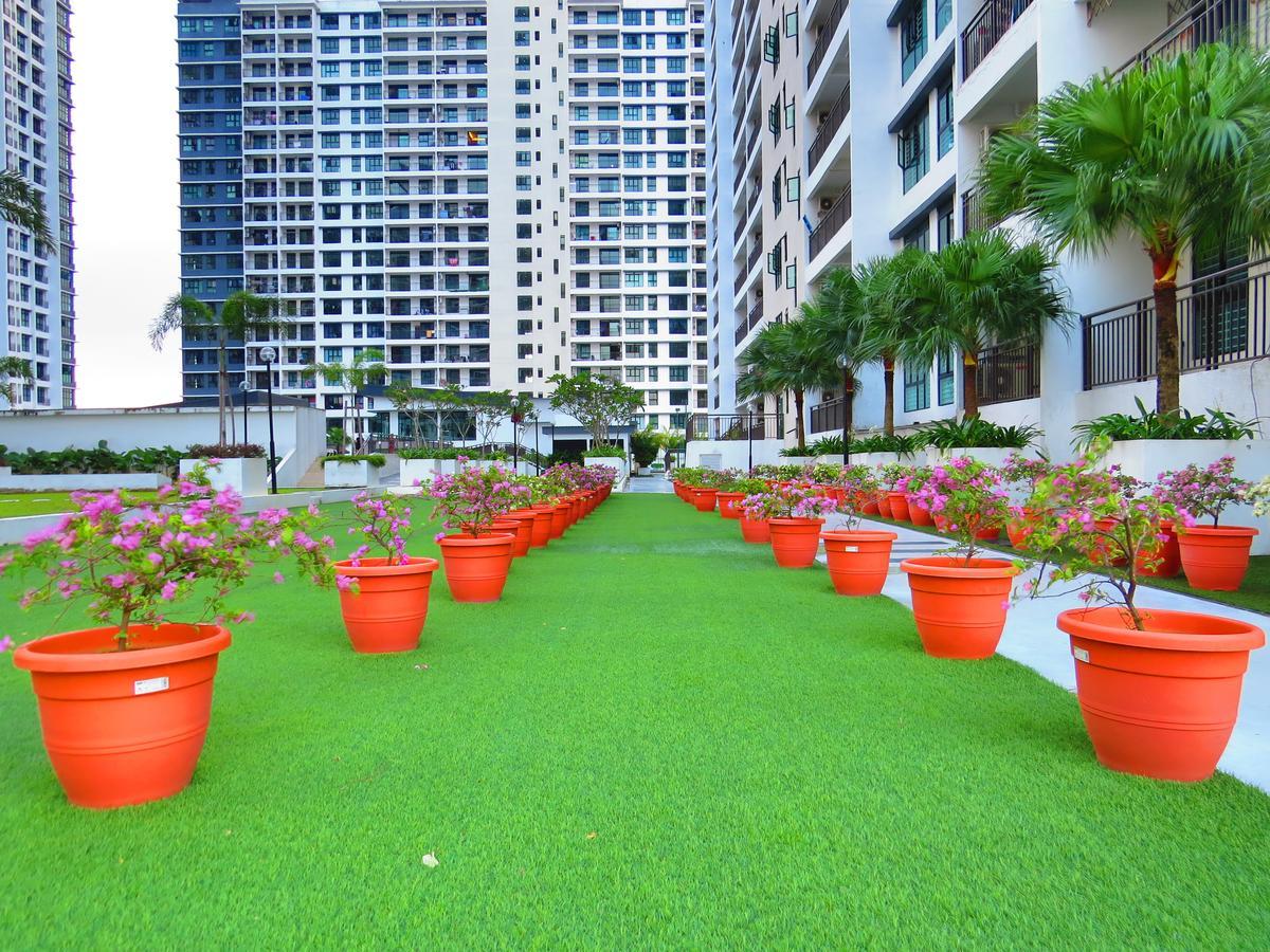 The Garden By J&G Vacation Homes Skudai Exterior photo